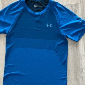 UNDER ARMOUR MENS HEATGEAR TSHIRT